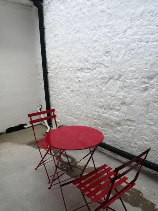 קורק Cosy City Apartment מראה חיצוני תמונה