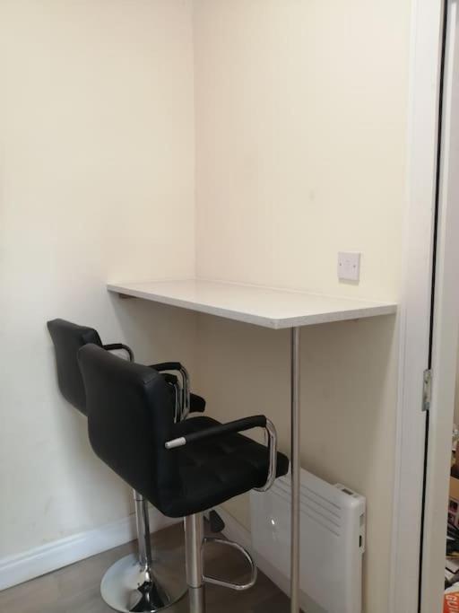 קורק Cosy City Apartment מראה חיצוני תמונה